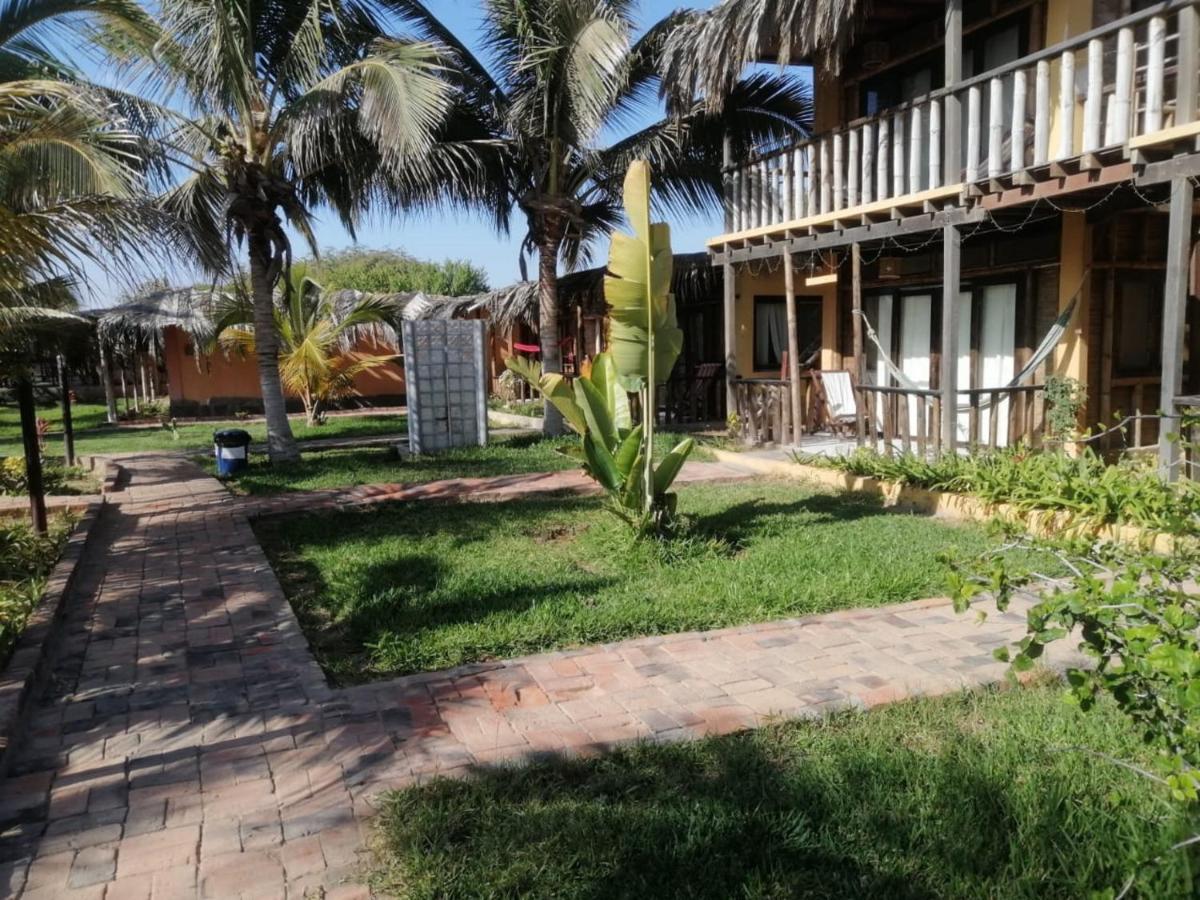 Punta Pacifico Bungalows Манкора Экстерьер фото